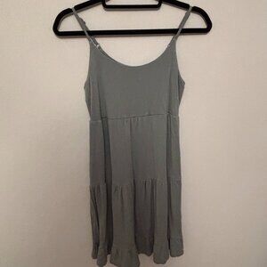 Pink Rose Gray Tiered Dress - Small